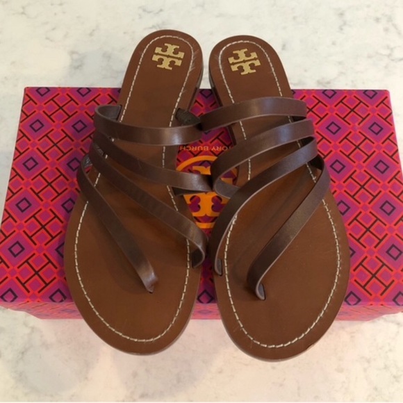 Tory Burch Shoes - 🌟Patos Leather Strappy Sandals🌟